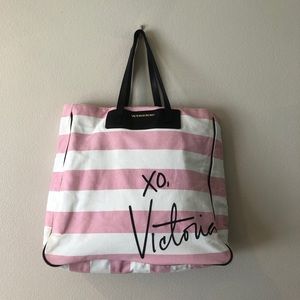 VS Tote